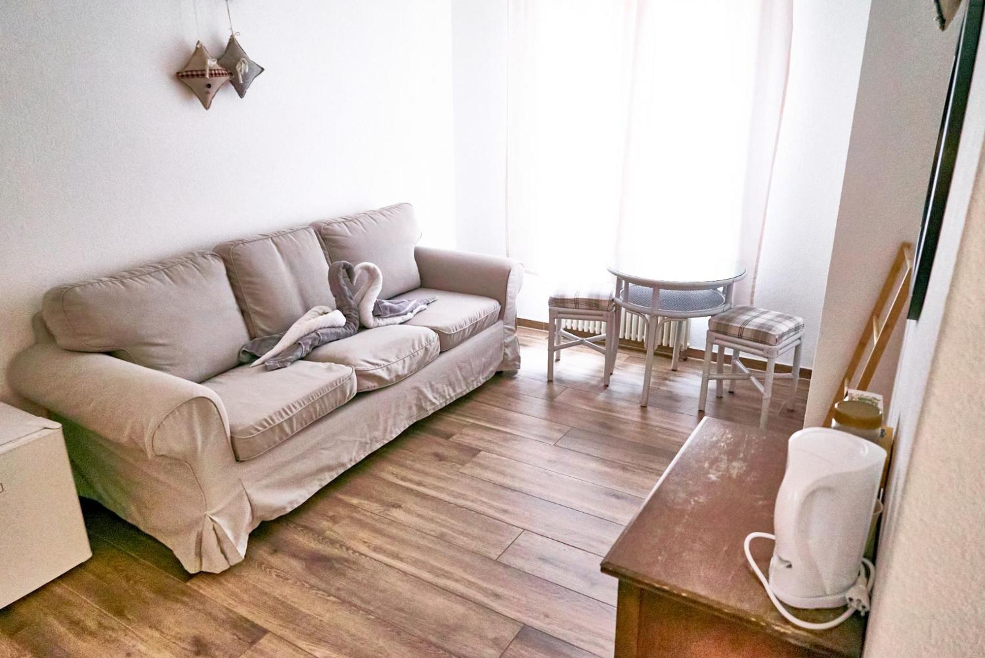 Family Room By Interlaken Parking Darligen Bagian luar foto